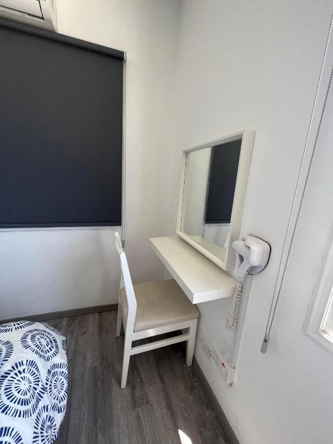 Polyxeni Hotel Apartments 레메소스 외부 사진