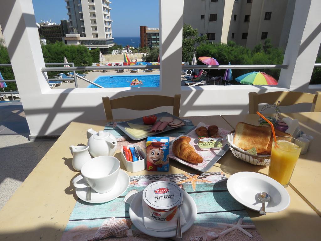 Polyxeni Hotel Apartments 레메소스 외부 사진